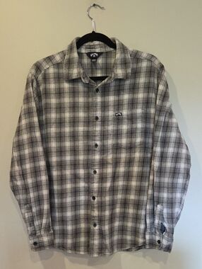 Billabong Men's Gray Plaid Button-Up Shirt